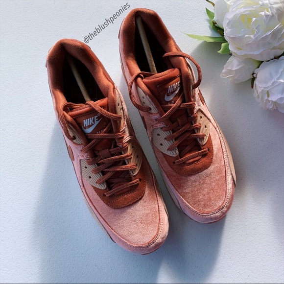 Nike Air Max 90 Velvet Dusty Peach NWT - Picture 6 of 14